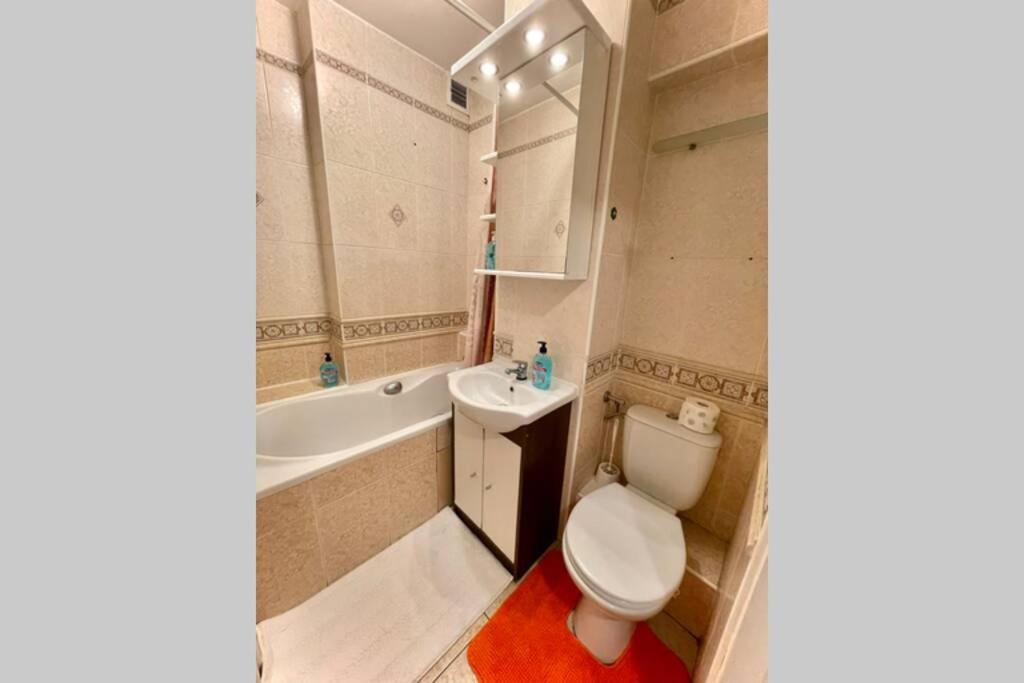 Apartamento Orange Metro Fast Wifi 1Gbs Big Tv Hbo Appletv Varsovia Exterior foto
